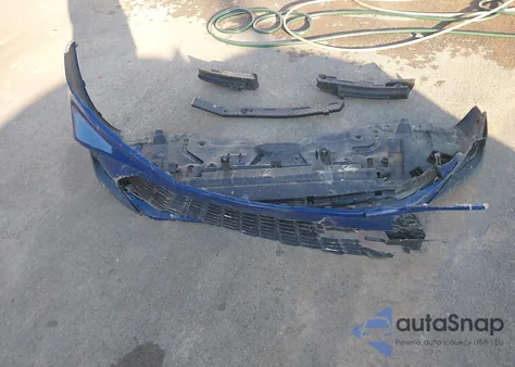 2025 Toyota Camry Se z USA, uszkodzony, nr VIN 4T1DAACK4SU034614